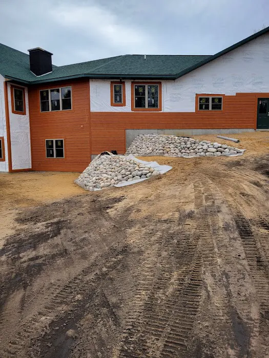 DCM Landscaping Picture 1