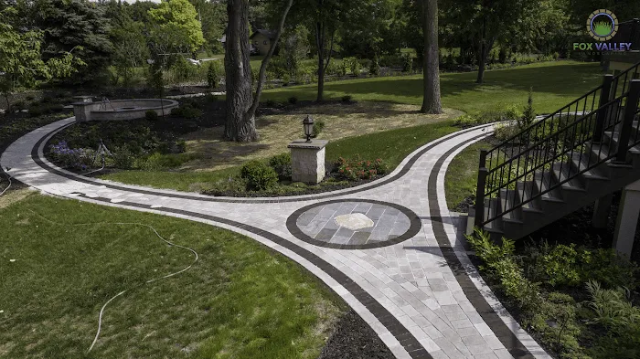 Fox Valley Landscaping Picture 9