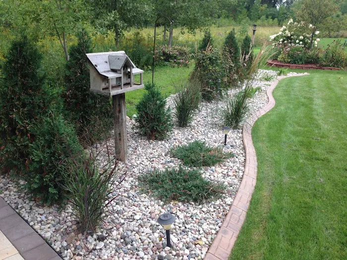 Grassdoctors Lawn & Landscape Picture 7