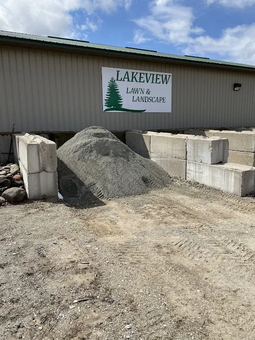 Lakeview Lawn & Landscape Picture 3