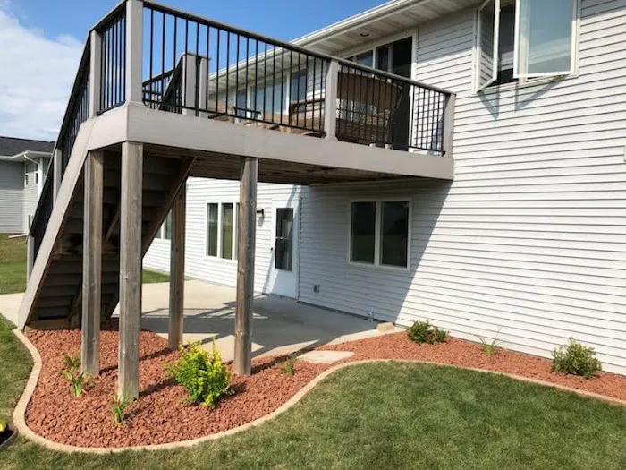 JAWS Lawn and Landscaping Picture 4