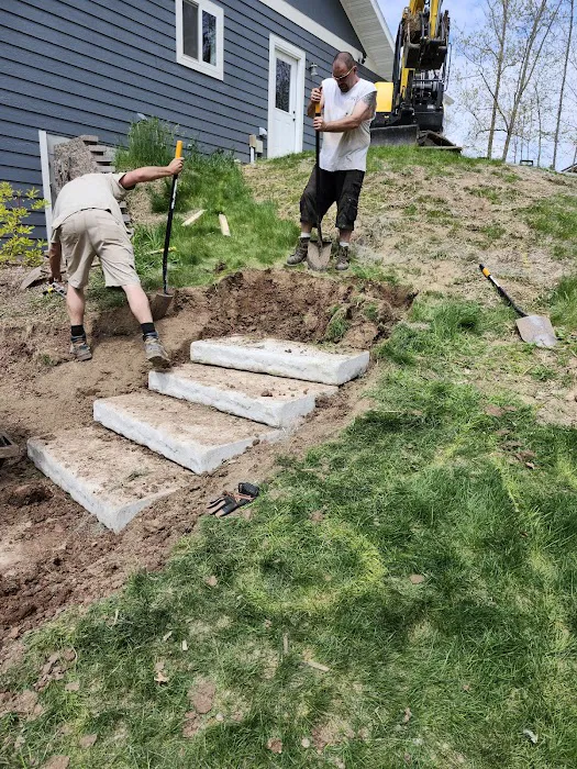 Precise Landscaping Picture 9