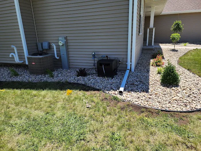 Schultz Lawn Care Picture 6