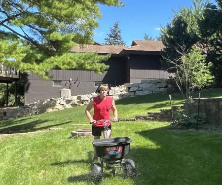Schultz Lawn Care