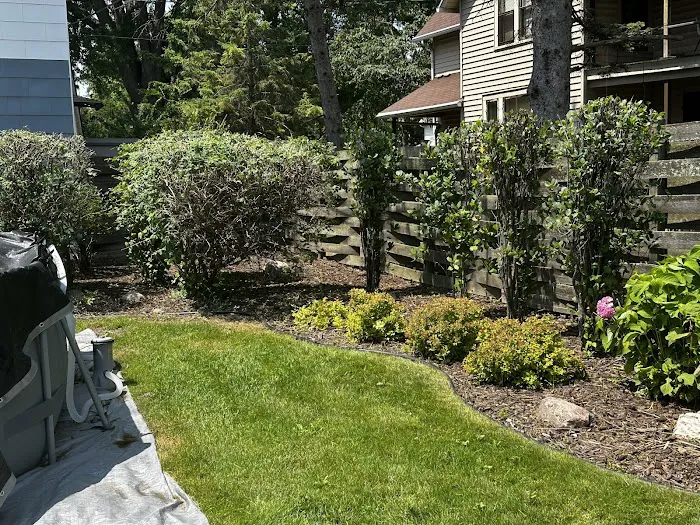 Schultz Lawn Care Picture 5