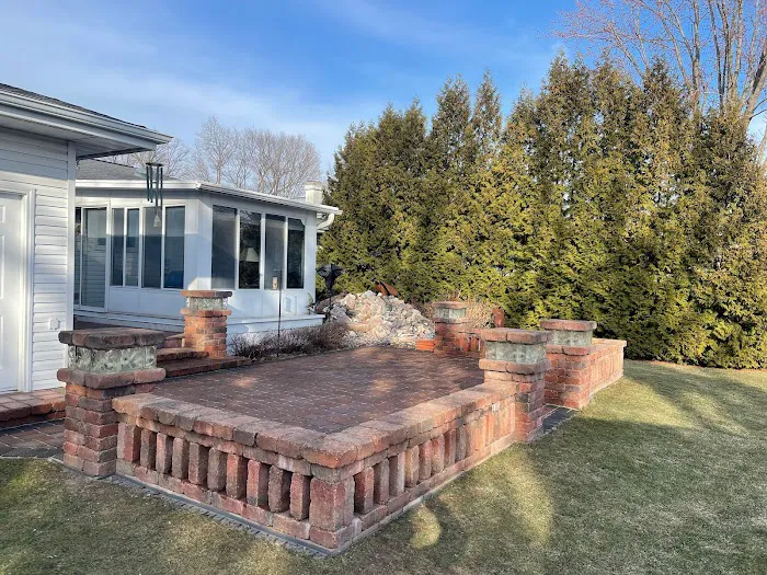 Warneros Hardscape Maintenance LLC Picture 9