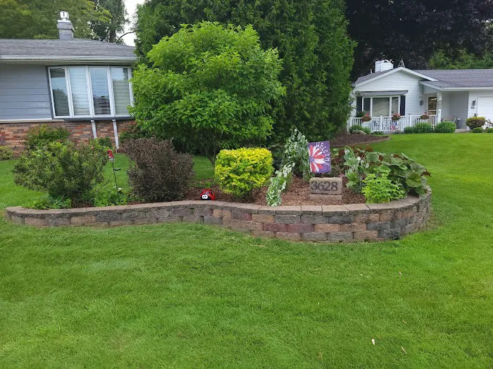 Adava Landscaping Picture 1