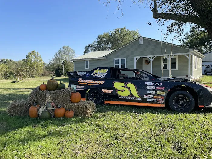 The Lawn Shark LLC Picture 2