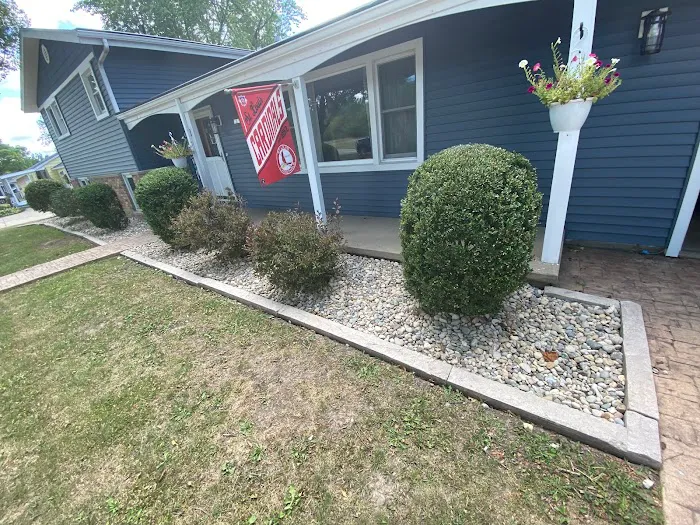 Lawns to Impress Picture 1