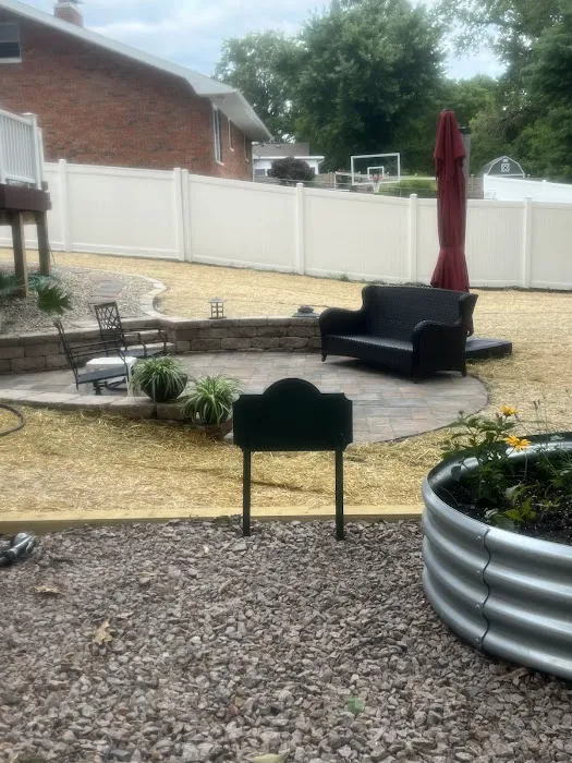 AJD Landscaping Picture 4