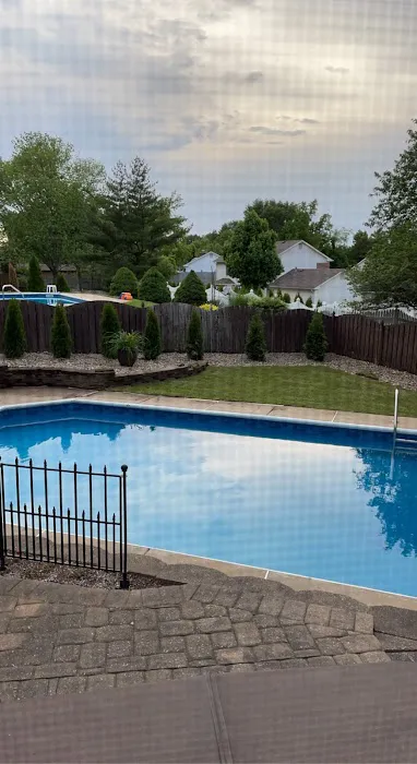 Ibarras Landscaping LLC Picture 1