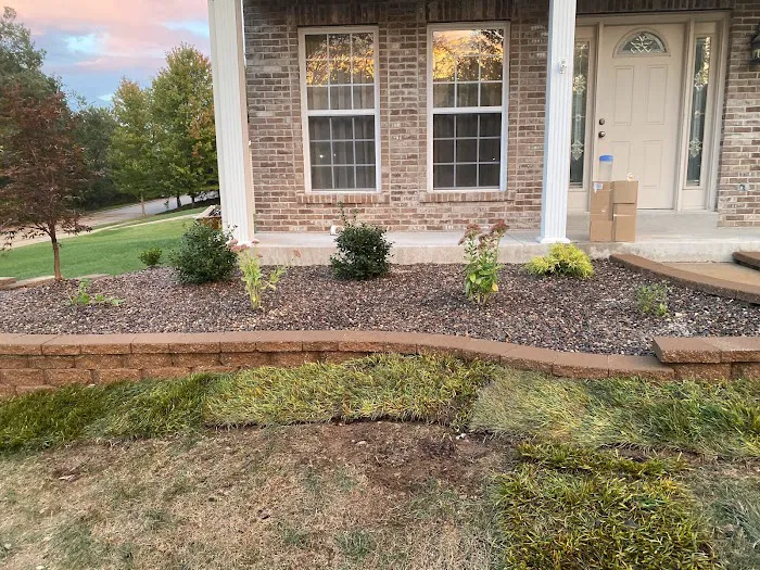 Ibarras Landscaping LLC Picture 3