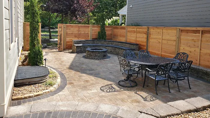 Valdez landscapes llc Picture 8