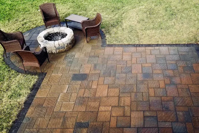 Valdez landscapes llc Picture 7