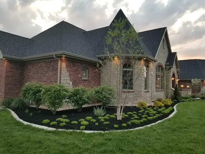 Valdez landscapes llc Picture 3
