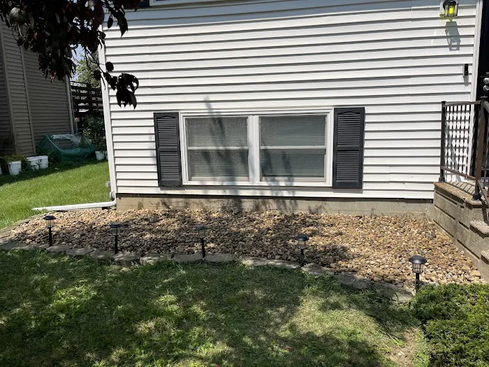 Grizzly Greens Lawn Care and Landscaping Picture 7