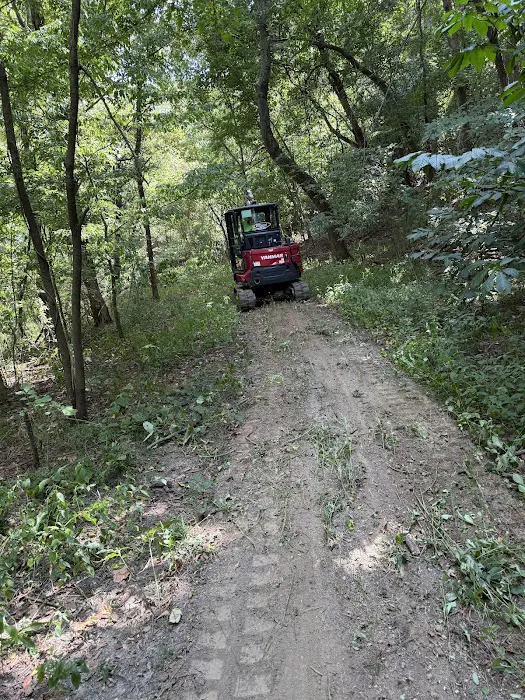 BOAZ EXCAVATING AND LAND MANAGEMENT LLC Picture 3