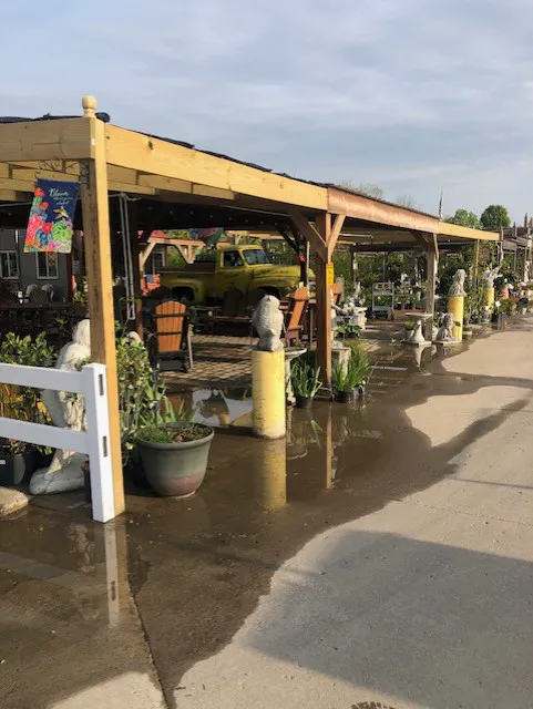 The PLANT CENTER/Family Lawn Care Picture 1