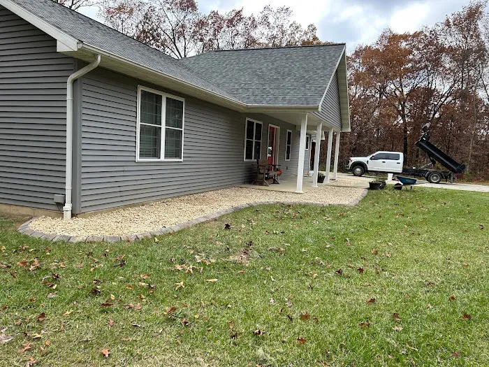 Main Street Lawn & Landscape Picture 2