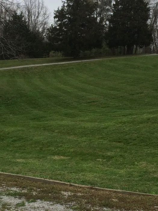 Southern Illinois Lawn Care Picture 2