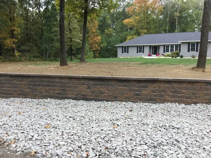 M&m lawn care and landscaping Picture 1