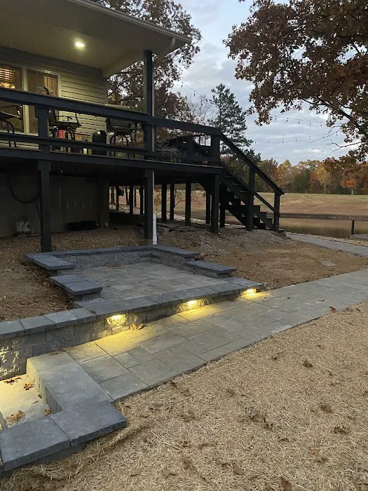 M&m lawn care and landscaping Picture 6
