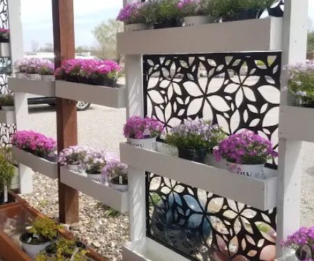 Monarch Landscaping & Garden Center