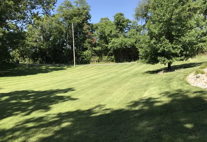 Fresh Cut Turf Pros Picture 1