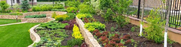 Earthtones Nursery & Landscaping Picture 4