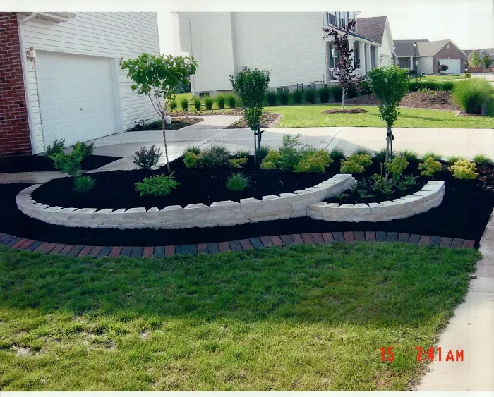 Tony Johnson Landscaping Picture 6