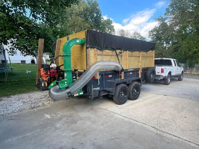 Andrew's Lawn Service LLC Picture 3
