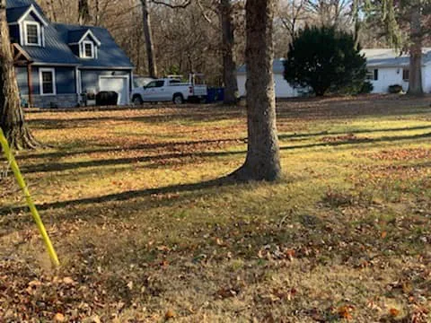 Andrew's Lawn Service LLC Picture 1