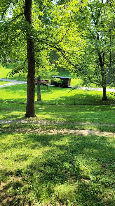 JThomas Lawn Care Services LLC Picture 7
