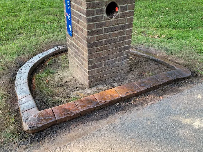 P&E Custom Curbing Picture 4