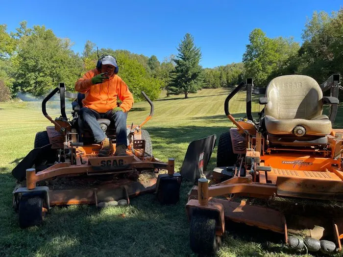BK LAWN CARE Picture 8
