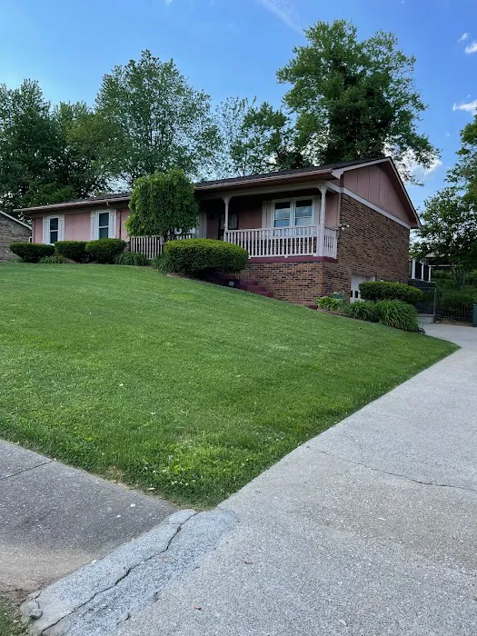BK LAWN CARE Picture 9