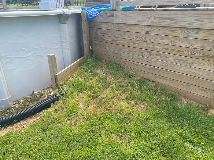 Mulch Man Property Maintenance LLC Picture 3