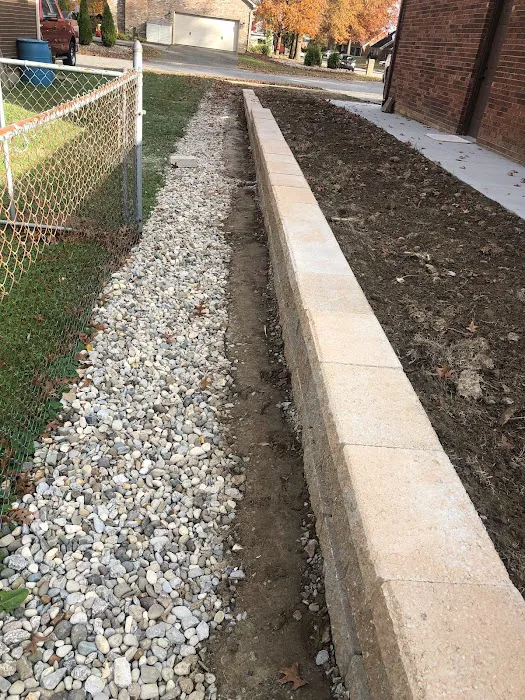 Getty's Lawn & Landscaping Picture 10