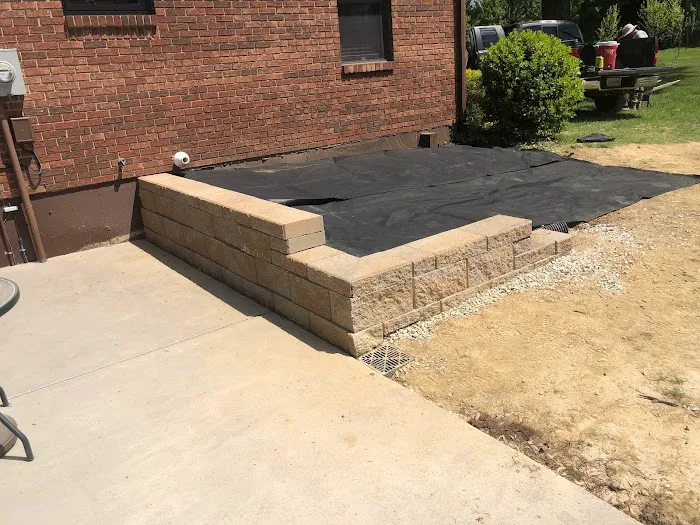 Getty's Lawn & Landscaping Picture 9