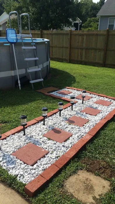 Lawn Care Services Guerrero Picture 3