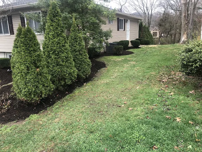 Rising Sun Lawn Care Picture 1