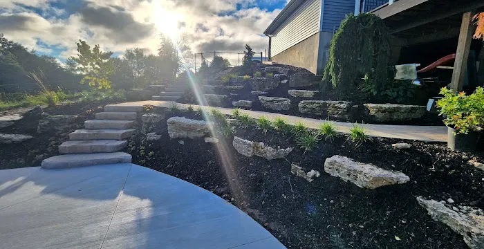Gritters Lawn and Landscape LLC Picture 2