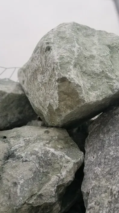 Best Bark & Stone Picture 1
