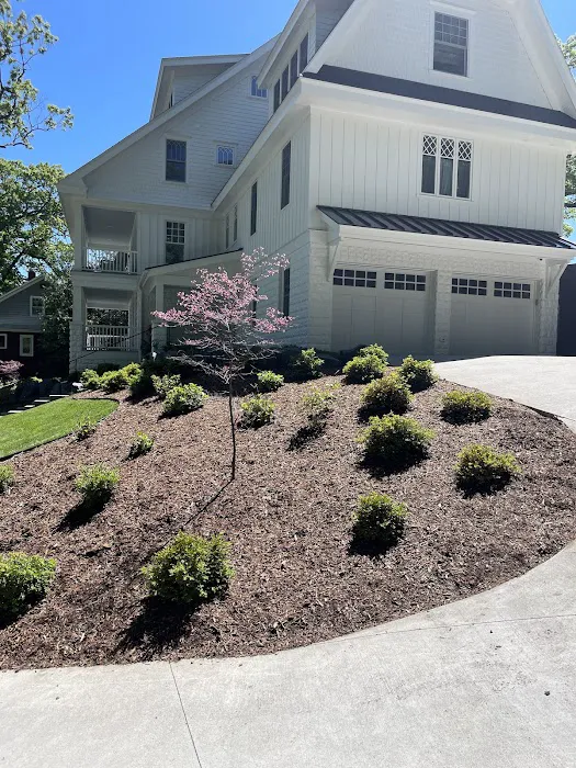 Zelenka Landscaping Picture 2