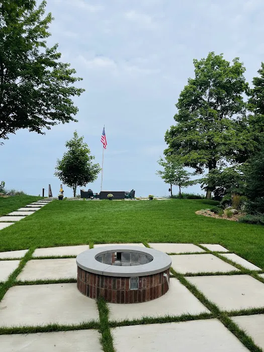 Zelenka Landscaping Picture 3