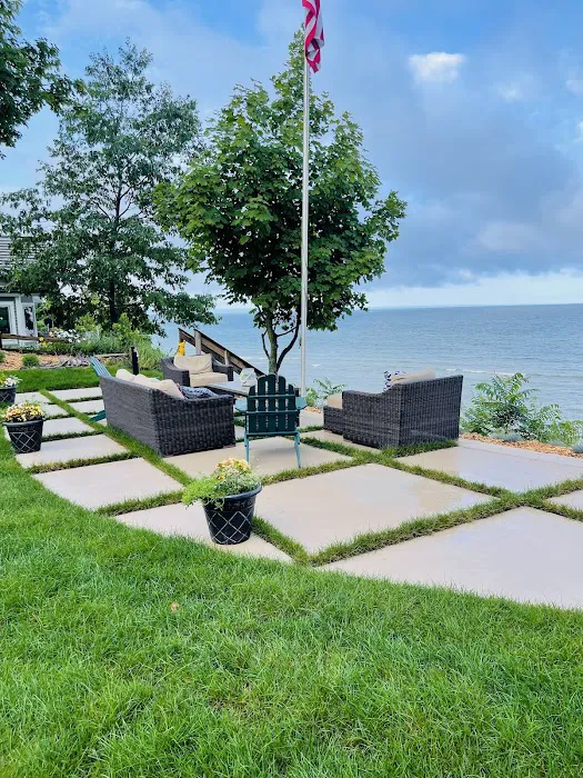 Zelenka Landscaping Picture 7