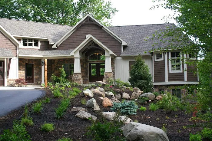 Precision Landscapes LLC Picture 1