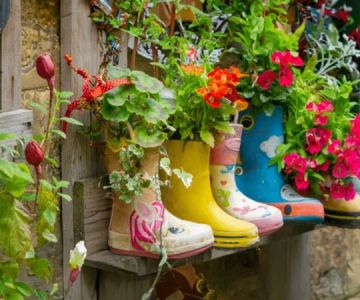 How to Landscape Using Recycled or Reclaimed Materials | Beautiful Landscapes