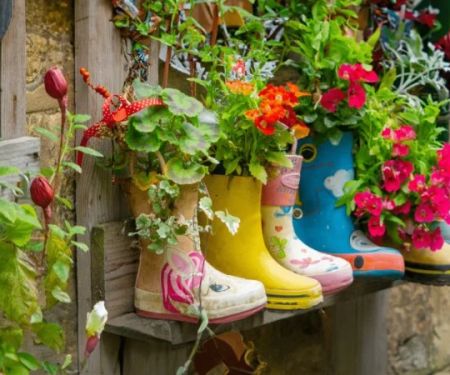 How to Landscape Using Recycled or Reclaimed Materials | Beautiful Landscapes