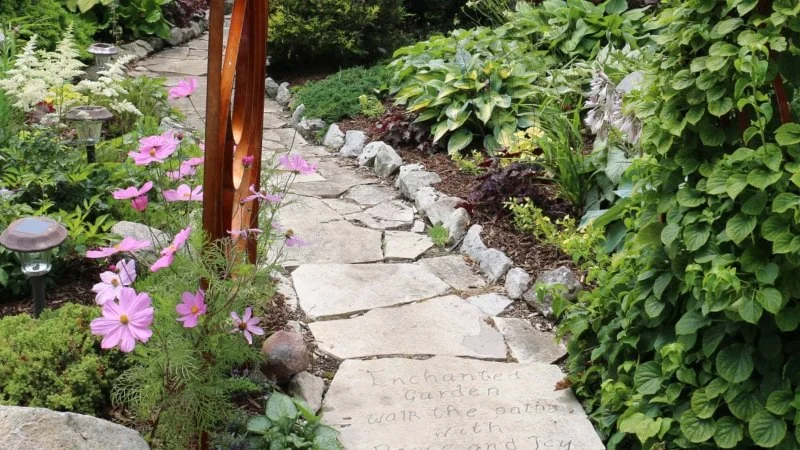 How to Use Stepping Stones to Guide Garden Movement